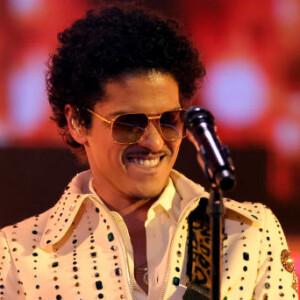 Bruno Mars deve ter recebido cerca de R$ 16 milhões para se apresentar no The Town