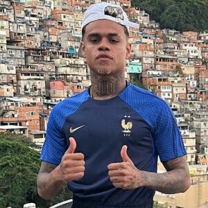 MC Cabelinho teria pedido que Bella Campos bloqueasse o colega de trabalho no WhatsApp 