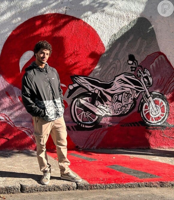 Matheus Abreu é apaixonado por andar de moto