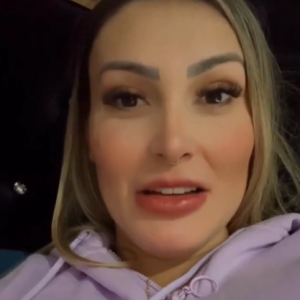 Andressa Urach aconselhou seguidoras a marcar encontros em lugares públicos para dar 'tempo' de se arrepender e ir embora