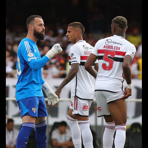 Internacional x São Paulo pela 23ª rodada do Campeonato Brasileiro 2023 vai passar na Globo e no Première em 13 de setembro de 2023