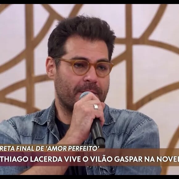 Thiago Lacerda foi ao 'Encontro' e falou sobre o final da novela 'Amor Perfeito'
