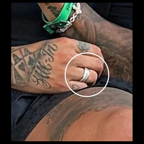 Neymar estava com tatuagem com Bruna Marquezine ate pouco tempo atrás