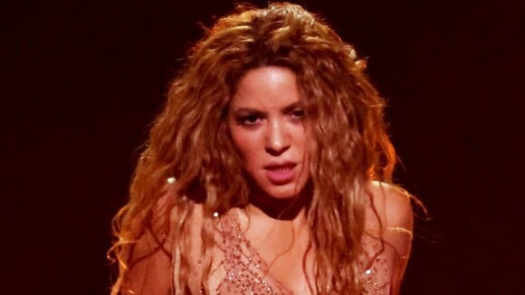 Shakira nega felicidade após se separar de Piqué e admite: 'Nada pode compensar a dor de destruir uma família'