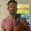 Cauã Reymond posa nu e pelos pubianos do ator dividem a web: 'Essa foto é uma obra de arte'