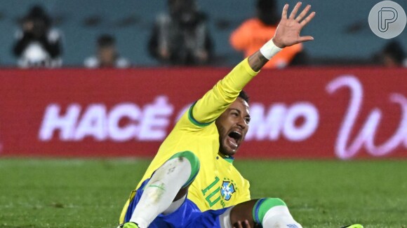 Neymar sofreu grave lesão durante partida do Brasil