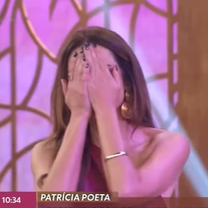 Patrícia Poeta não acreditou quando Felipe Poeta entrou no palco do 'Encontro' ao vivo para lhe fazer uma homenagem
