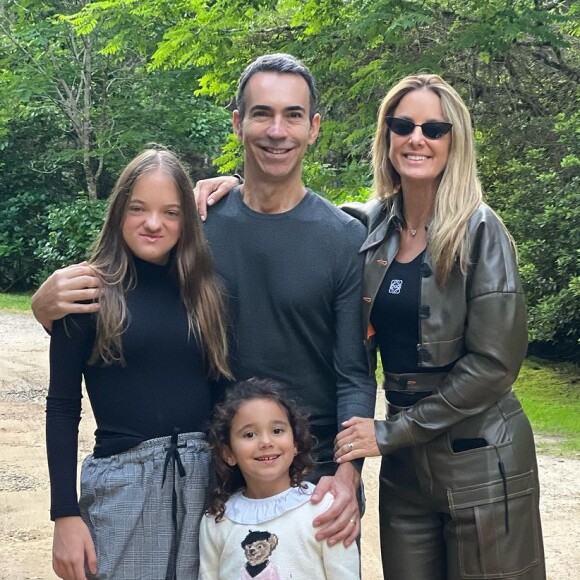 Manuella, filha de Ticiane Pinheiro e César Tralli, tem 4 anos