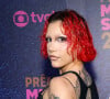 Novo visual de Priscilla: cantora explicou transformação radical com cabelo vermelho curto e raíz preta