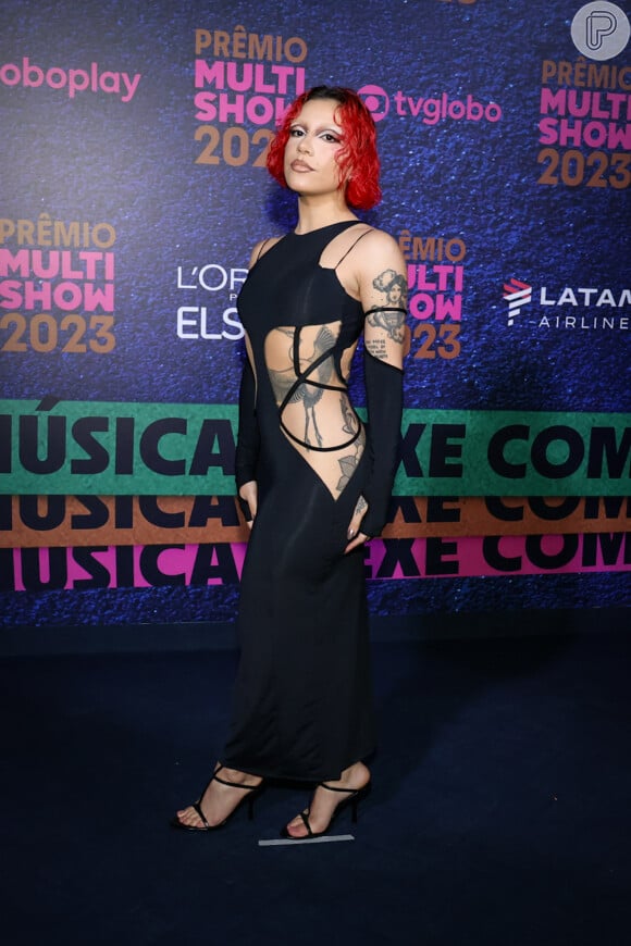 Priscilla surgiu com look recortado no Prêmio Multishow de Música em 7 de novembro de 2023