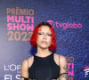 Novo visual de Priscilla: cantora cortou o cabelo em chanel e pintou de vermelho