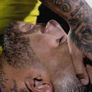 Neymar perde jogo do Al-Hilal por conta de lesão no joelho e mostra foto bizarra do machucado nas redes sociais. Confira!