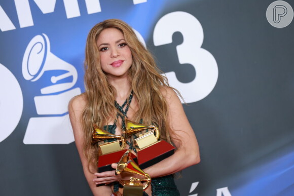 Shakira mandou indireta a Piqué ao vencer categoia em Grammy Latino