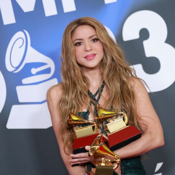 Shakira mandou indireta a Piqué ao vencer categoia em Grammy Latino