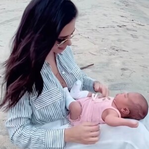 Bruna Biancardi compartilha novo registro de momento íntimo com Mavie na praia