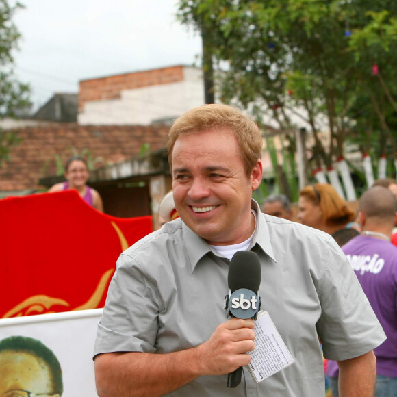 Gugu fez o seu nome na televisão dentro do SBT se tornando o 'eterno' apresentador do 'Domingo Legal'