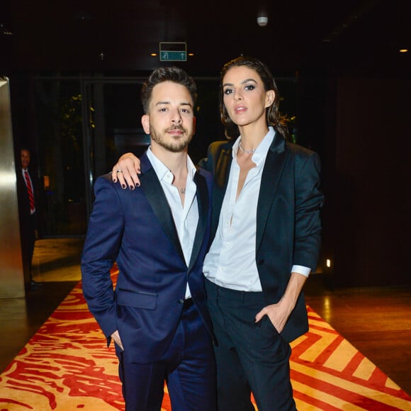 Junior Lima e Mônica Benini roubaram a cena na premiação GQ Men of the Year, sediada em São Paulo, na noite desta terça-feira (05)