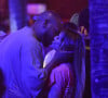 Gabi Martins deu beijo no ator internacional Marlon Wayans na Farofa da Gkay