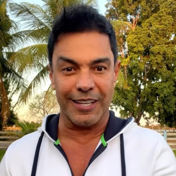 Zezé Di Camargo teria pago o embalsamento do corpo do irmão de Zilu, mesmo separado da empresária