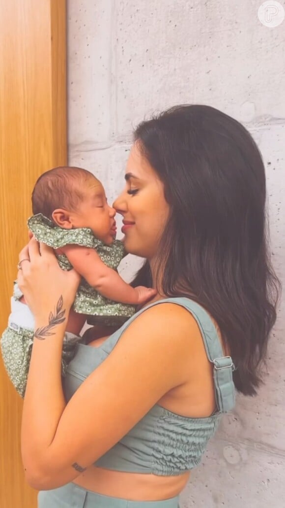 Mavie, filha de Neymar e Bruna Biancardi, completa 3 meses no próximo dia 6