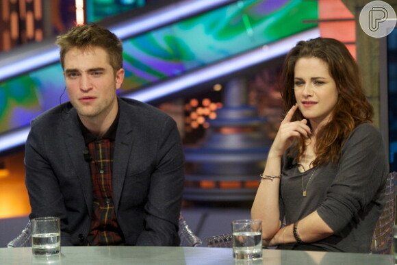 Após traição de Kristen Stewart,  Robert Pattinson a perdoou e os dois reataram o namoro