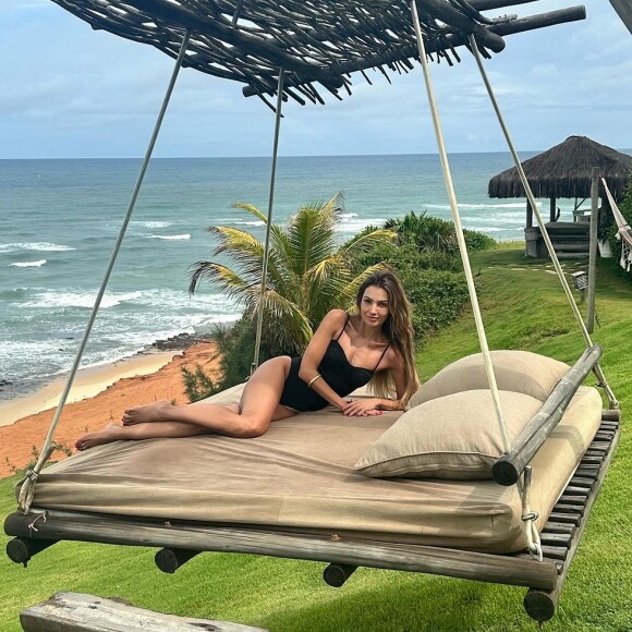 Patricia Poeta deixou os fãs enlouquecidos com seus registros e recebeu uma chuva de elogios