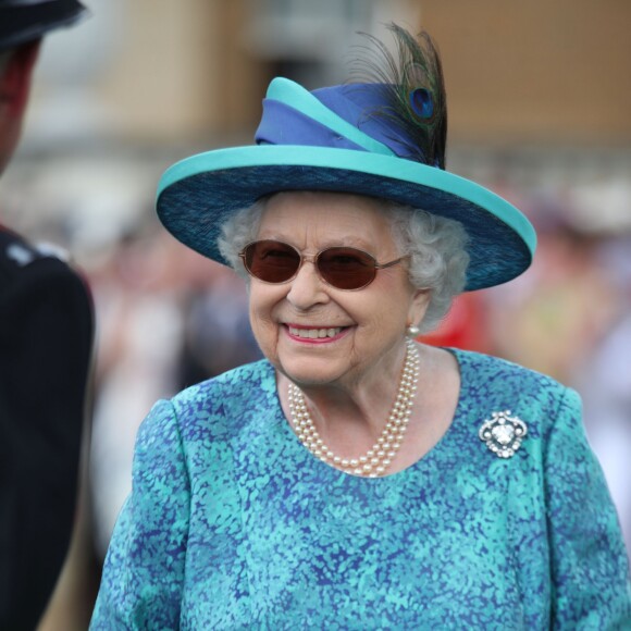 Rainha Elizabeth II deixou duas cartas escritas em seu leito de morte, em setembro de 2022. A revelação foi feita no livro 'The Making of a King: King Charles III and the Modern Monarchy'
