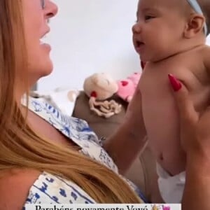 Bruna Biancardi publicou um vídeo da mãe de Neymar brincando com Mavie, sua filha, e uma legenda fofa
