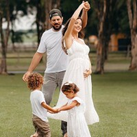 Dois bebês! Biah Rodrigues mostra barriga saliente ao anunciar gravidez de gêmeos de Sorocaba