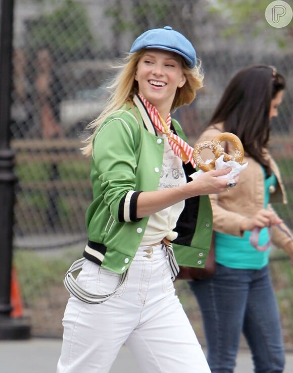 Em 'Glee', Heather Morris interpreta Brittany, uma das personagens mais divertidas da série