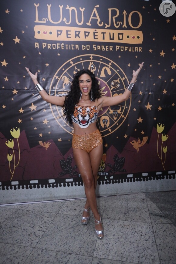 Giovana Cordeiro será musa da Porto da Pedra no carnaval 2024 em 11 de fevereiro de 2024