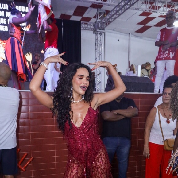 Giovana Cordeiro arrasou nos ensaios do carnaval 2024, que marca sua estreia na Sapucaí