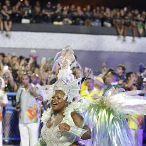 Carnaval de Jojo Todynho: na Mocidade, cantora deixou tatuagem à mostra durante desfile