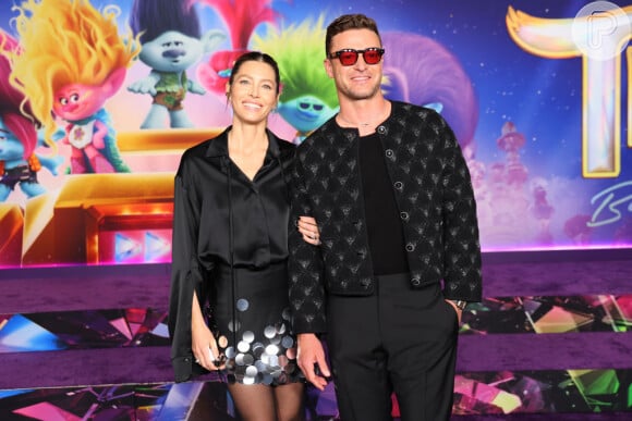Em 2019, surgiram rumores alegando que Justin Timberlake havia traído sua esposa, Jessica Biel, e havia evidências: fotos do cantor e ator de mãos dadas com a co-estrela de 'Palmer', Alisha Wainwright