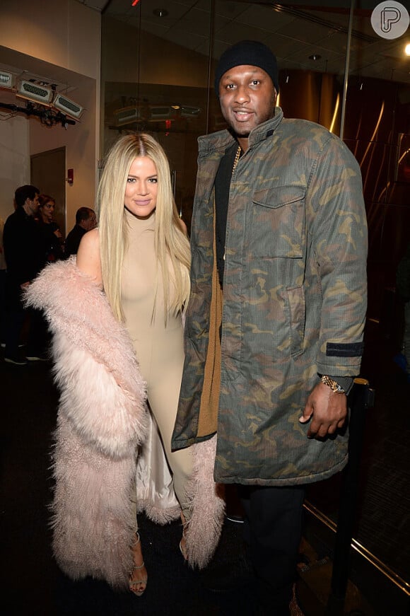 Antes de ser traída por Tristan Thompson, Khloé também foi traída por seu então marido, o astro da NBA Lamar Odom, em diversas ocasiões durante seu casamento de 4 anos, que terminou em 2013.
