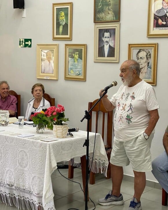 Lima Duarte visitou um centro espírita pouco mais de 10 dias após a morte da filha Julia Martins