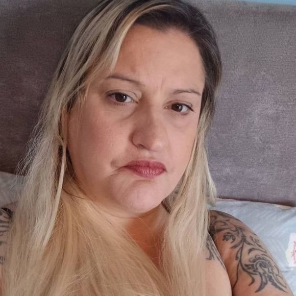 Filha de Lima Duarte, Julia Martins morreu aos 46 anos