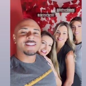 Namorado de Andressa Urach disse ter 'escolhido a dedo' as mulheres trans para gravar pornô