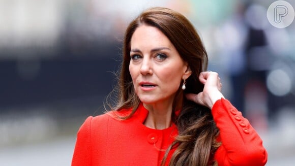 Kate Middleton é flagrada pela primeira vez após sumiço de 2 meses e internautas levantam suposições
