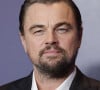Ex-affair de Leo DiCaprio afirma que o ator coloca fones de ouvido na cama
