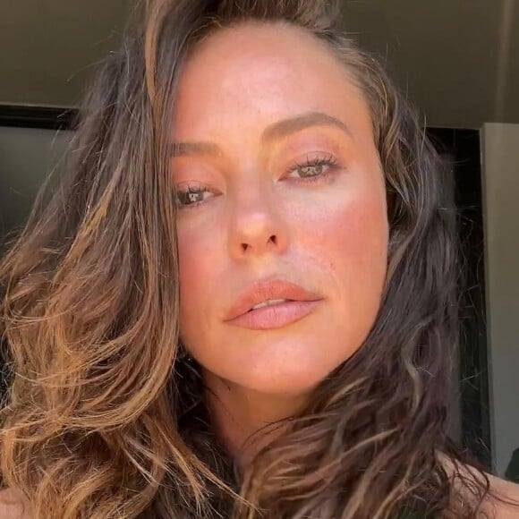 Paolla Oliveira não tem uma rotina de treinos fixa, mas tem combinações que dão certo