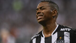 Robinho, preso por estupro coletivo em Tremembé, afirma que vai conseguir ser solto antes da Páscoa, diz jornal