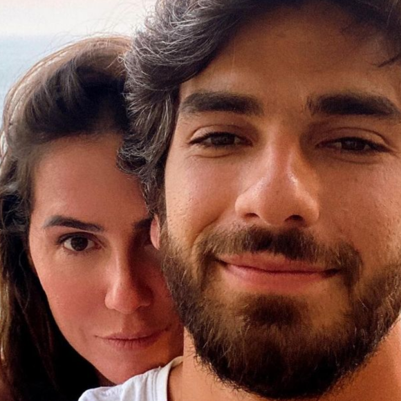 Indireta? Hugo Moura chama atenção com post enigmático após separação de Deborah Secco e se arrepende: 'Irrelevância'