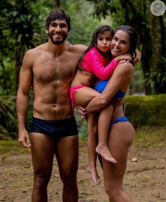 Deborah Secco e Hugo Moura são pais de Maria Flor, de 8 anos