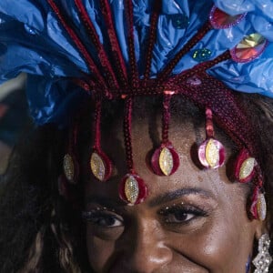Na final do 'The Masked Singer Brasil 2024', Ludmillah Anjos deu vida à rainha de bateria Crystal na série 'Encantado's' do Globoplay