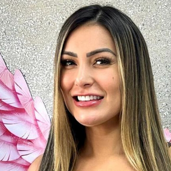 Andressa Urach, já recuperada, está voltando a aparecer com mais frequência nas redes sociais