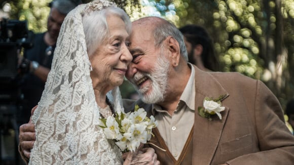'Ninguém quis saber dela': aos 94 anos, Lima Duarte dá presente barato e incomum a Fernanda Montenegro todos os anos