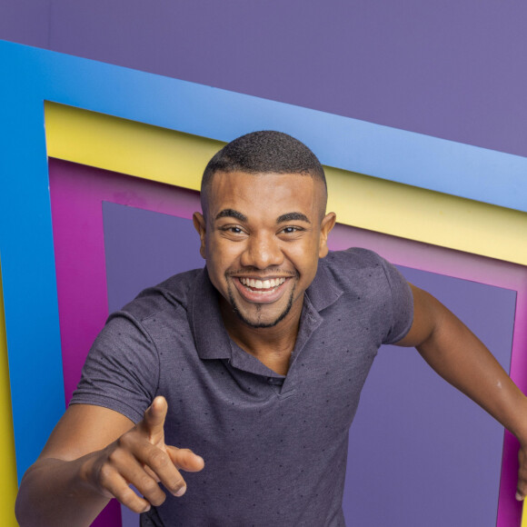 Irmã de Davi teria recebido fatura de R$ 3 mil de Mani, que alegou ser dívidas dele