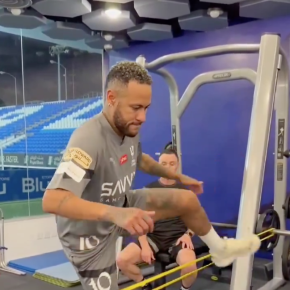 Dessa vez, internautas repararam que Neymar parece ter emagrecido