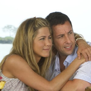 Adam Sandler e Jennifer Aniston fizeram sucesso no clássico 'Esposa de Mentirinha' e outros filmes